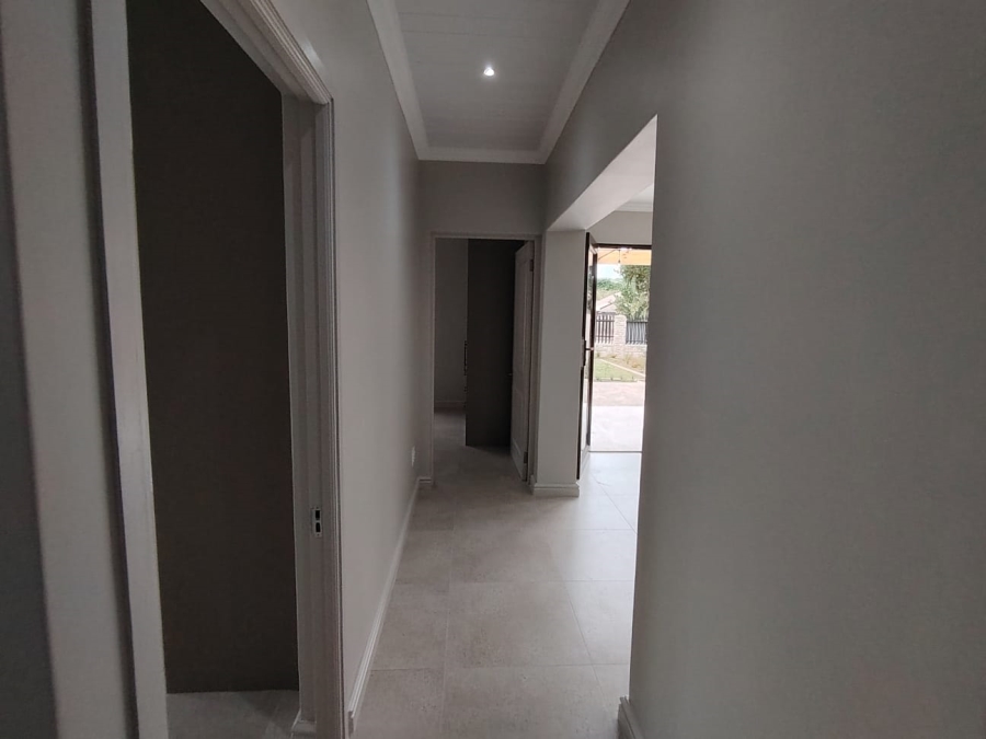 3 Bedroom Property for Sale in Hartenbos Central Western Cape